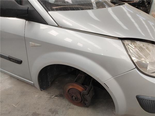 aleta delantera derecha renault scenic ii jm