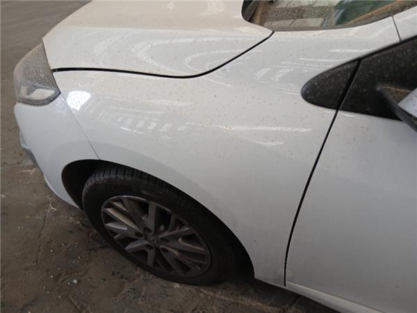 aleta delantera izquierda renault megane iii