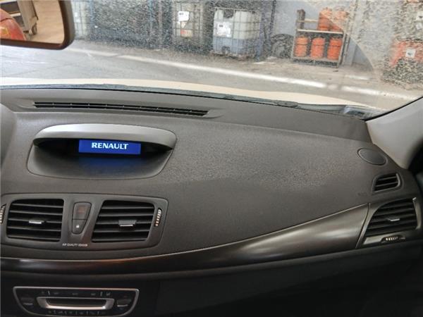 salpicadero renault megane iii fastback bz0 1