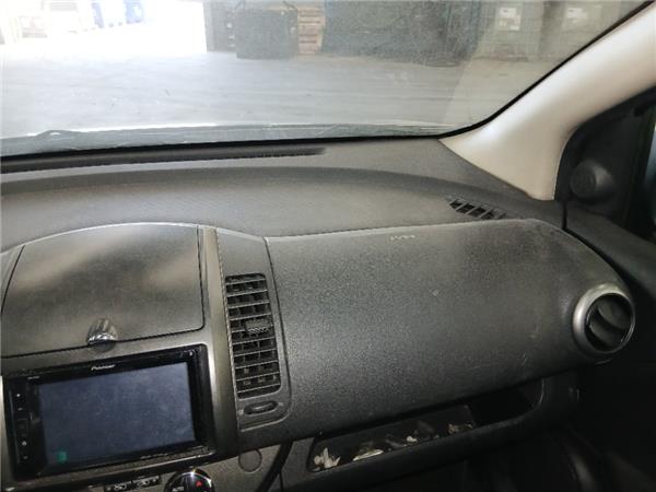 salpicadero nissan note e11e 012006 14