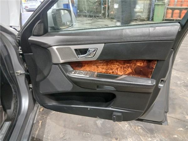guarnecido puerta delantera derecha jaguar xf