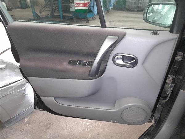 guarnecido puerta delantera izquierda renault