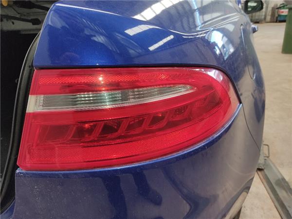 piloto trasero derecho jaguar xe 102014 20 p