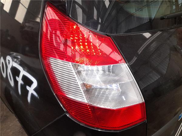 piloto trasero izquierdo renault scenic ii jm