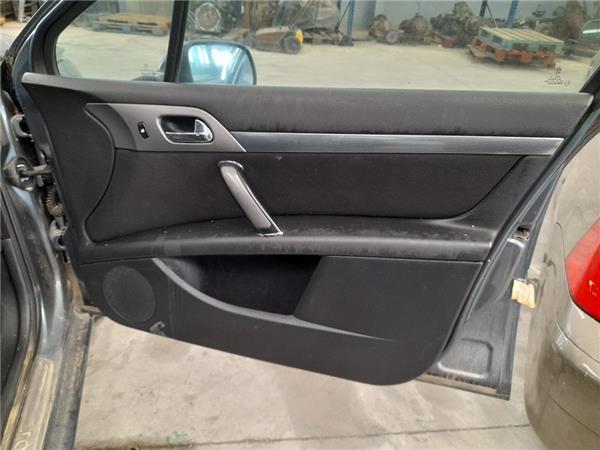 guarnecido puerta delantera derecha peugeot 4