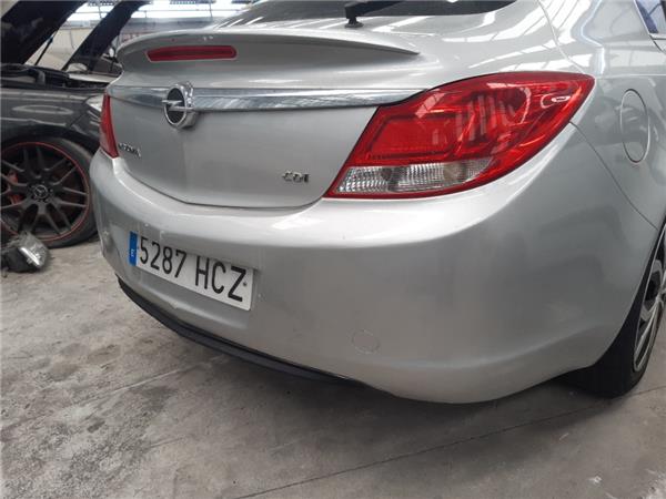 paragolpes trasero opel insignia berlina 2008