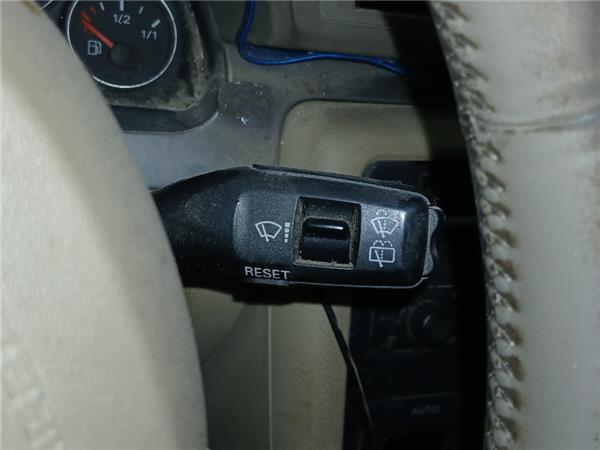 mando limpiaparabrisas audi a4 avant 8e 2004