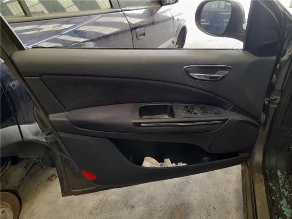 guarnecido puerta delantera izquierda fiat ii