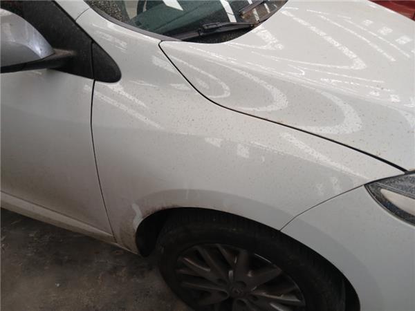 aleta delantera derecha renault megane iii fa