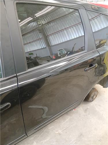 puerta trasera izquierda nissan note e11e 012