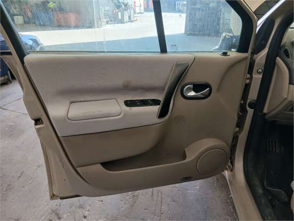 guarnecido puerta delantera izquierda renault