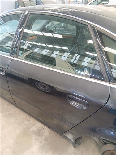 puerta trasera izquierda audi a6 berlina 4b2