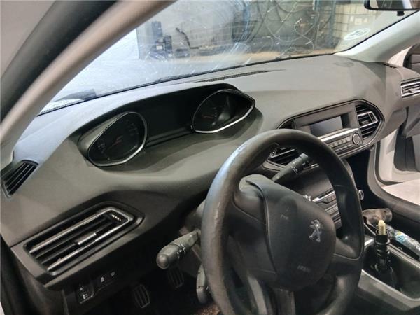 salpicadero peugeot 308 sw 022014 16 access