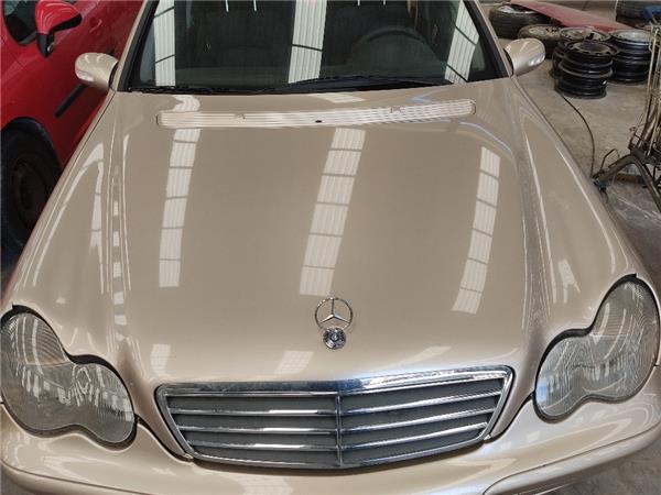 capo mercedes benz clase c bm 203 berlina 022