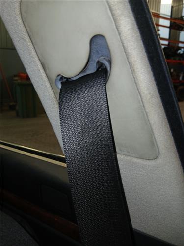 cinturon seguridad delantero izquierdo bmw se