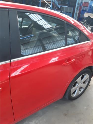 puerta trasera izquierda chevrolet cruze 2009