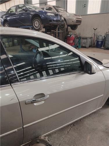 puerta delantera derecha ford mondeo iii seda