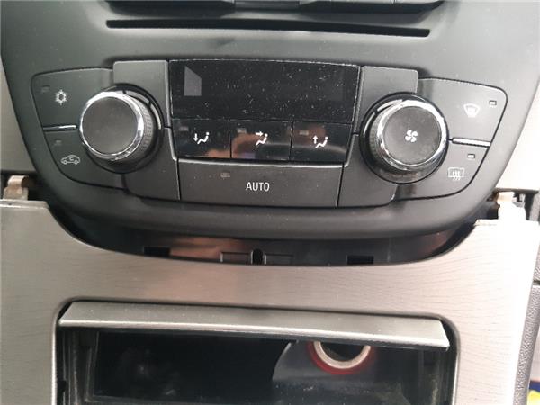 mandos climatizador opel insignia berlina 200