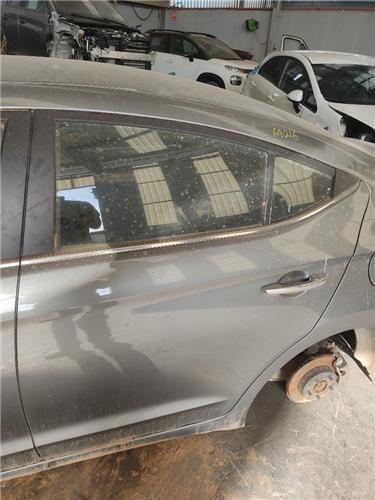 puerta trasera izquierda hyundai elantra ad 2