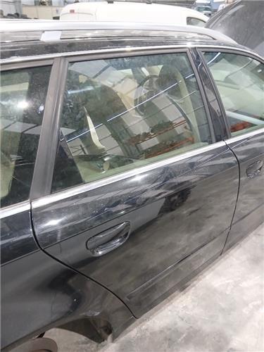 puerta trasera derecha audi a4 avant 8e 2004