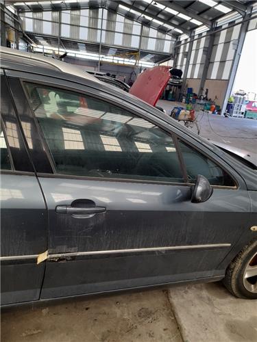 puerta delantera derecha peugeot 407 2004  20