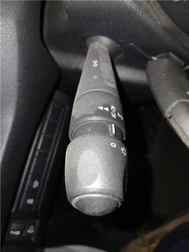 com 2000 peugeot 308 sw 022014 16 access 16