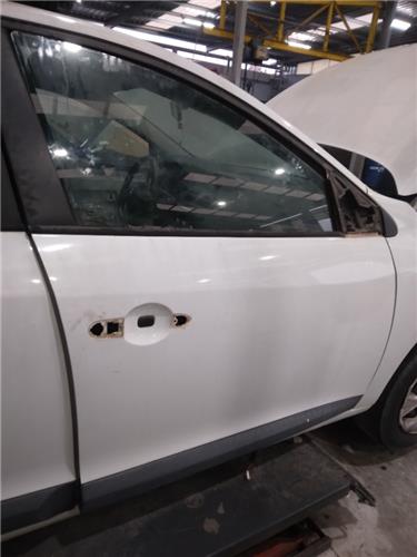 puerta delantera derecha renault megane iii r