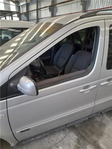 puerta delantera izquierda mercedes benz vane