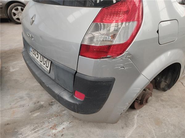 paragolpes trasero renault scenic ii jm 2003