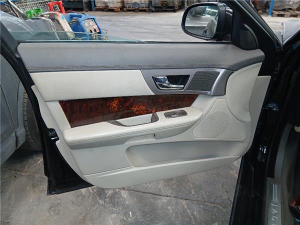 guarnecido puerta delantera izquierda jaguar