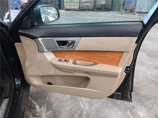 guarnecido puerta delantera derecha jaguar xf