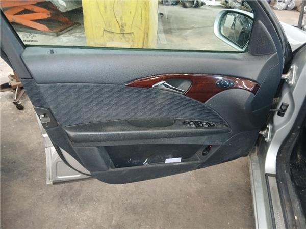 guarnecido puerta delantera izquierda mercede