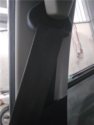 cinturon seguridad delantero derecho renault
