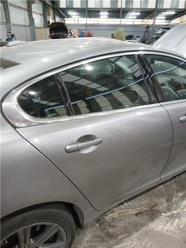 puerta trasera derecha jaguar xf 2008 30 v6