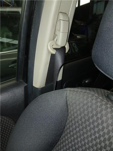 cinturon seguridad delantero derecho nissan n