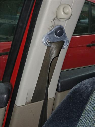 cinturon seguridad delantero derecho renault