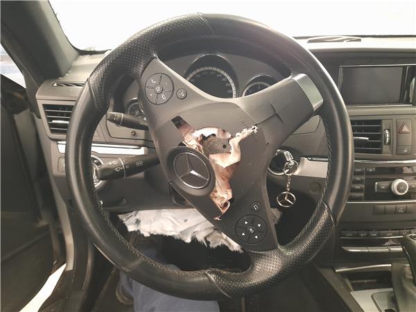 volante mercedes benz clase e bm 207 coupe 05