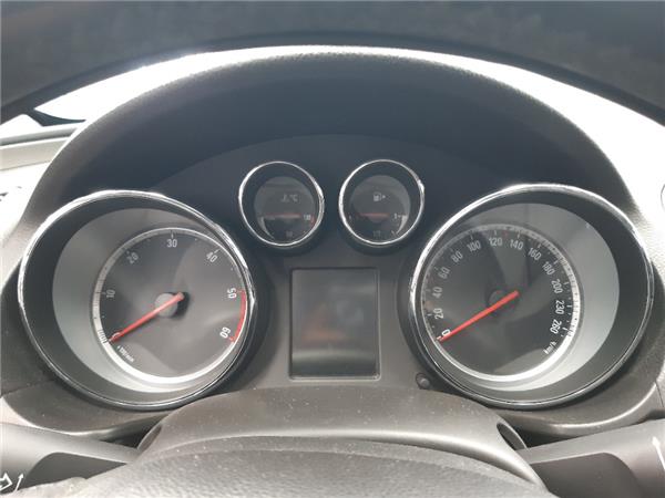 cuadro completo opel insignia berlina 2008  2