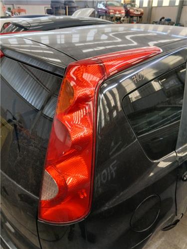 piloto trasero derecho nissan note e11e 01200