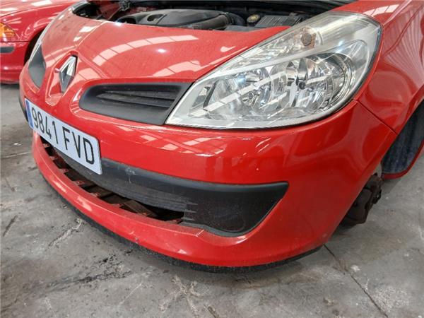 paragolpes delantero renault clio iii 2005  1