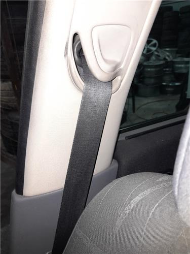cinturon seguridad delantero derecho renault