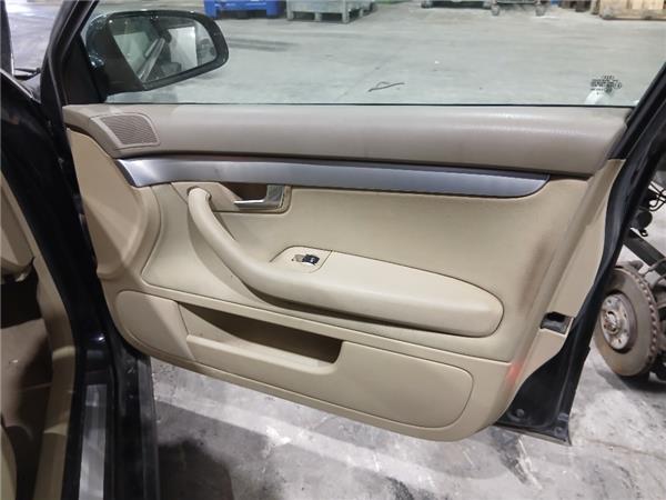 guarnecido puerta delantera derecha audi a4 a