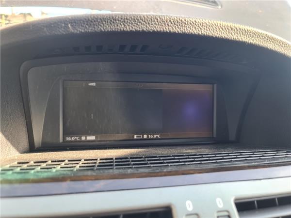 display bmw serie 7 e65e66 2001 36 735li 36