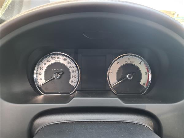 cuadro instrumentos jaguar xf 2008  27 v6 die