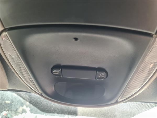 luz interior techo chrysler voyager rg 2001