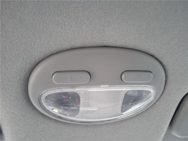luz interior techo chevrolet lacetti 2005 20