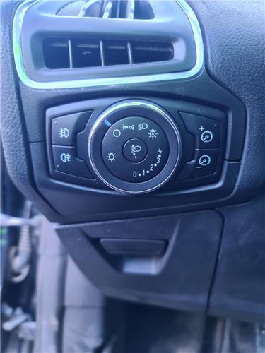 mando de luces ford focus berlina cb8 2010  1