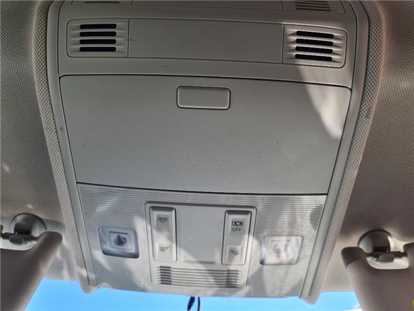 luz interior techo volkswagen polo v 6c1 0120