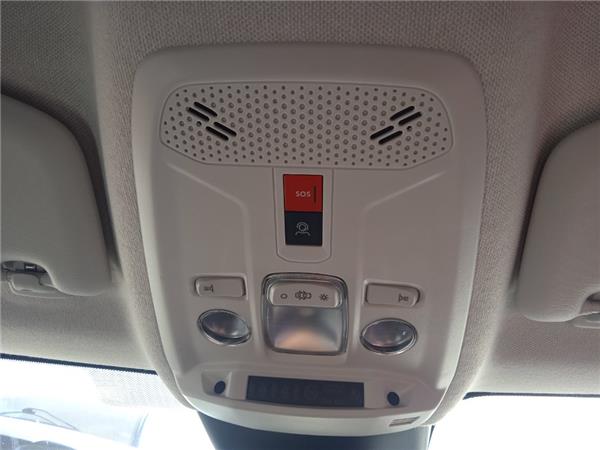 luz interior techo citroen c4 berlina 092020