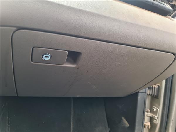 guantera salpicadero volkswagen passat berlin